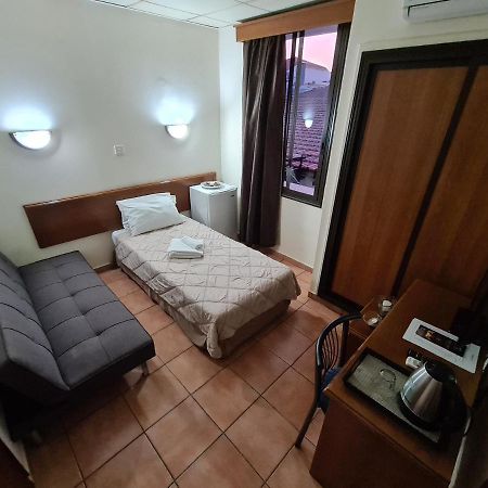 Metropole Hotel Limassol Kültér fotó