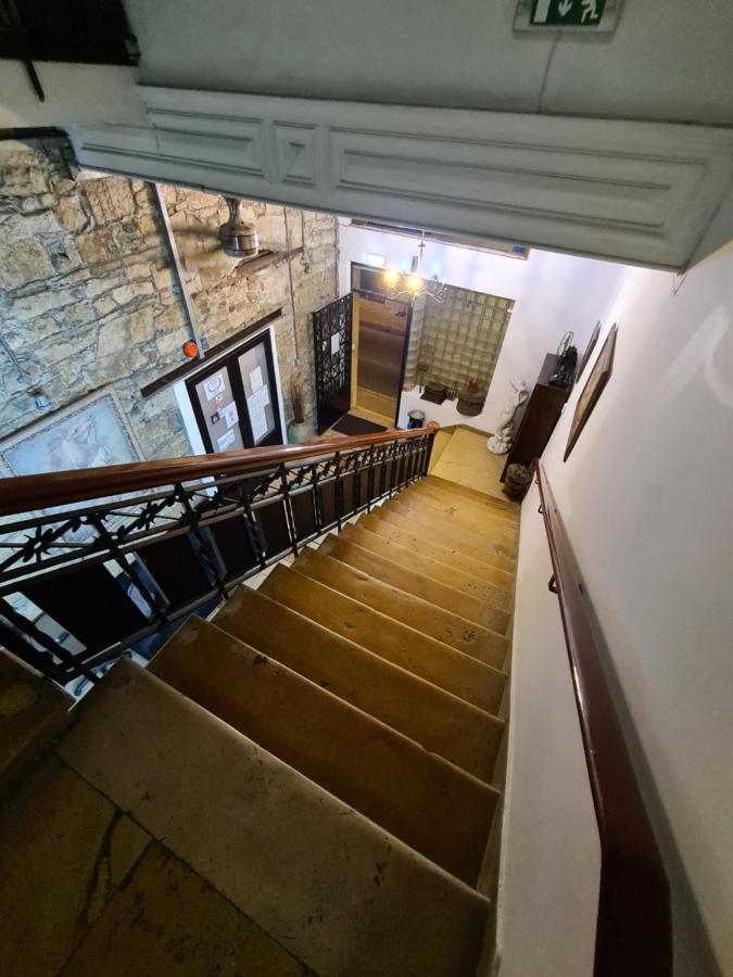 Metropole Hotel Limassol Kültér fotó