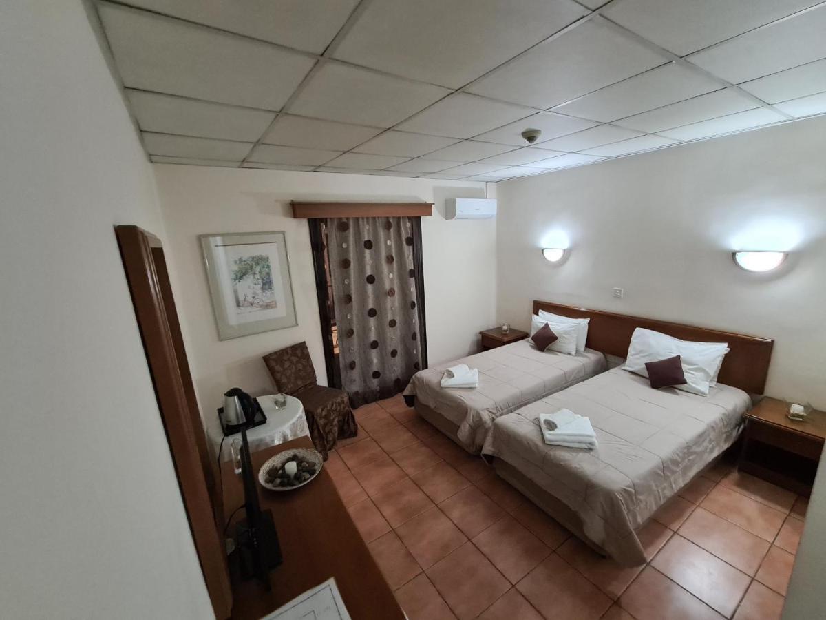 Metropole Hotel Limassol Kültér fotó